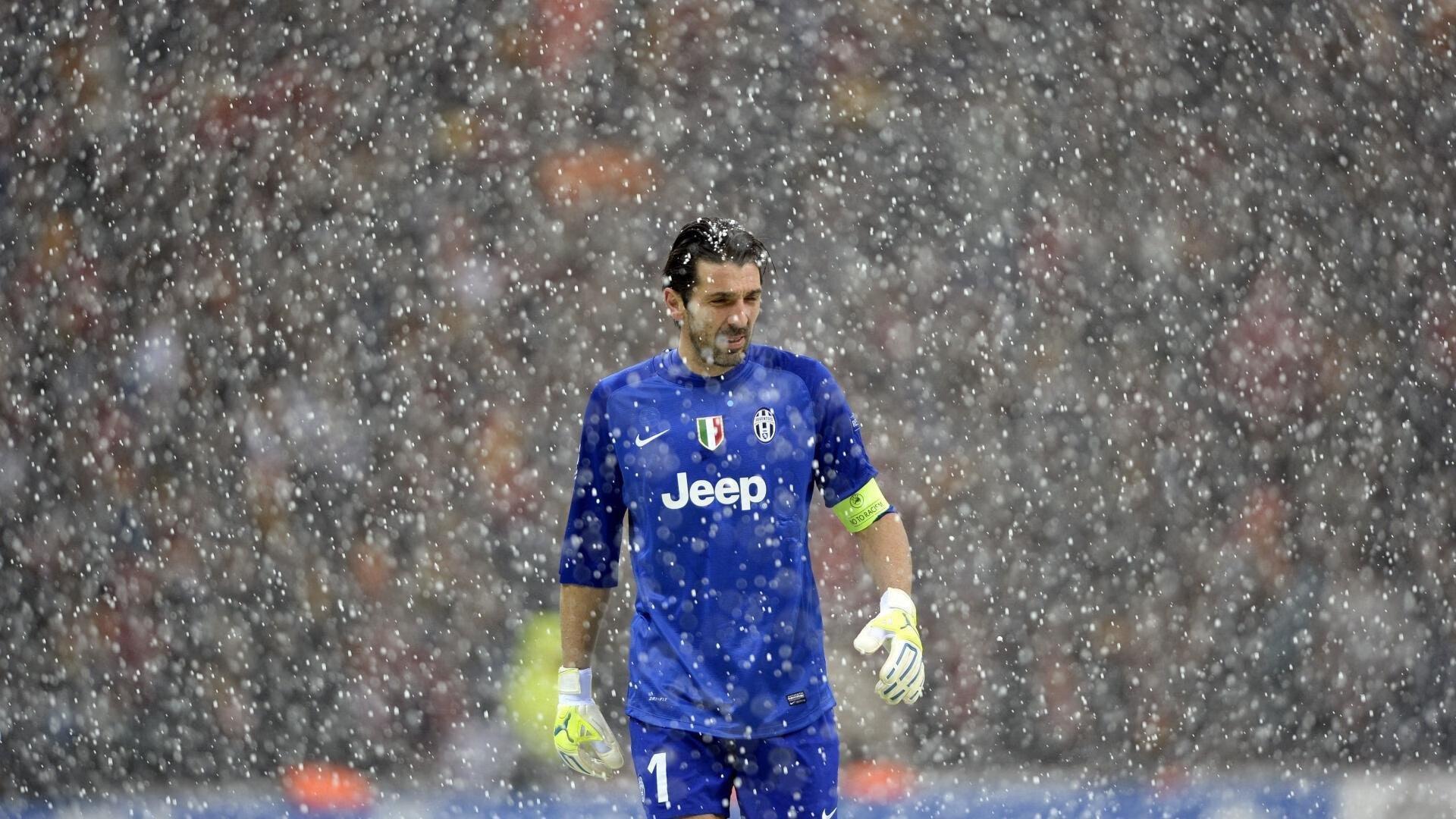 鲍威尔强调团队协作，篮球非一人运动 韦尔之外需全员挺身